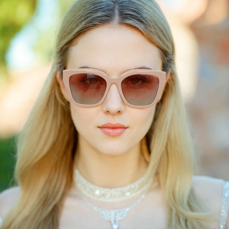 

BLUEMOKY Genuine Polarized Accessories Women Trendy Retro Sunglass Square Womens UV400 Protection Shades Oversized Sun Glasses