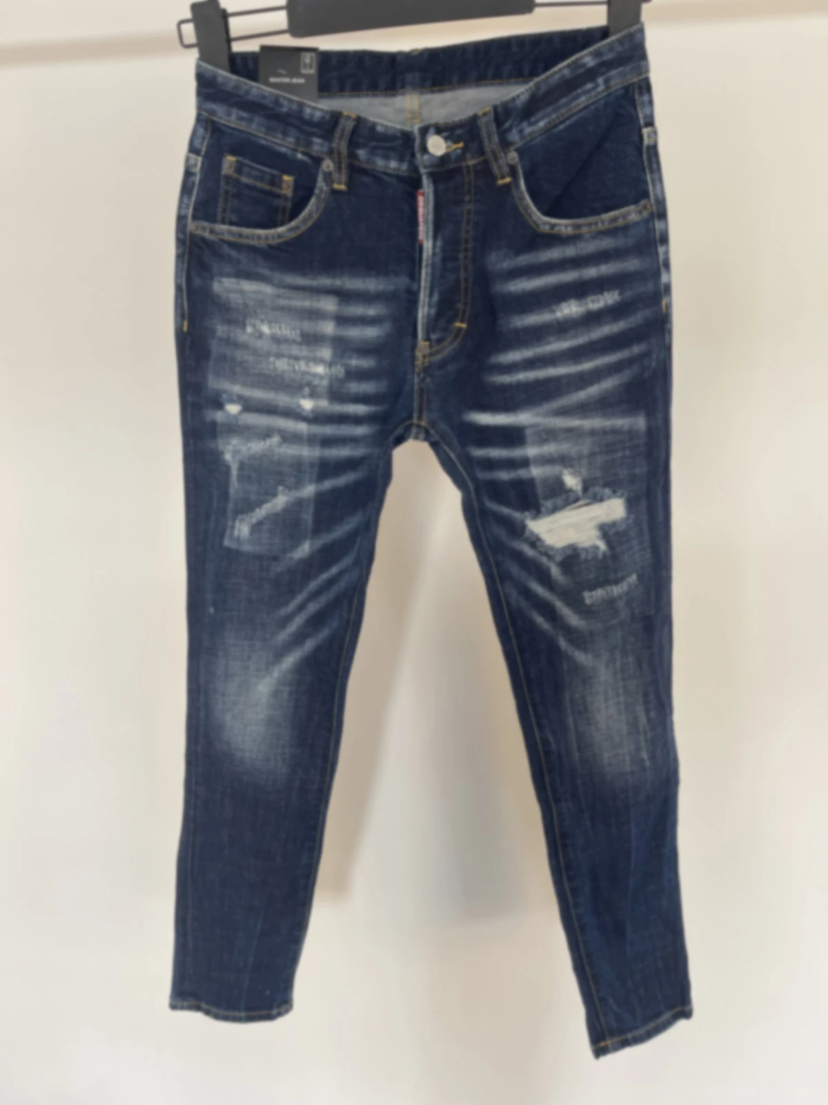 2025, Frühling und Sommer, neue D2-Jeans, trendige Herren-Jeans, gewaschenes Schleifen, Loch-Patch, Farbe, Slim-Fit-Füße, blau, elastisch