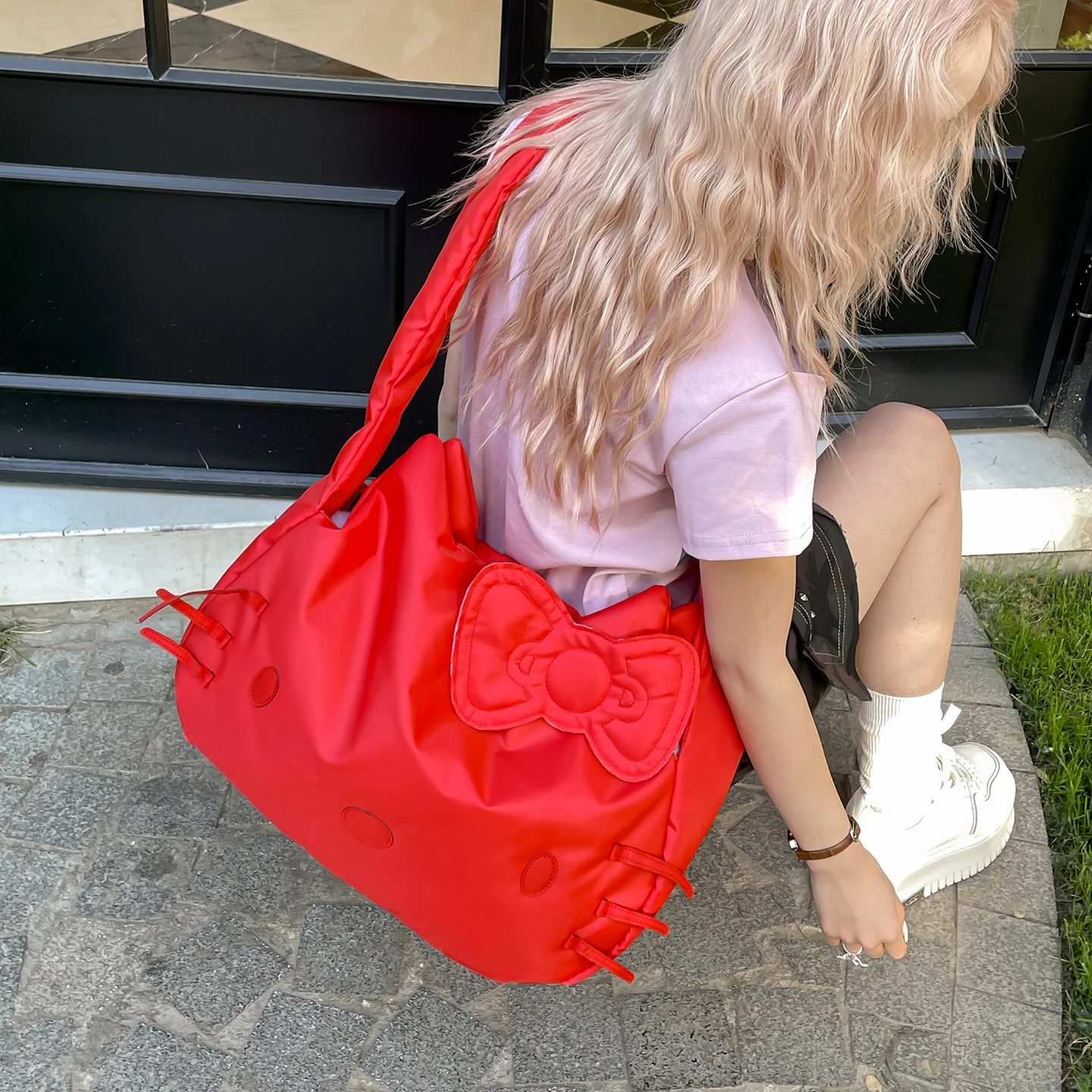 

Kawaii сумки на плечо Hello Kitty, большая вместимость, 2025, новый дизайн, дорожная сумка для отдыха и путешествий для девочек, женщин, Peluche Stitch
