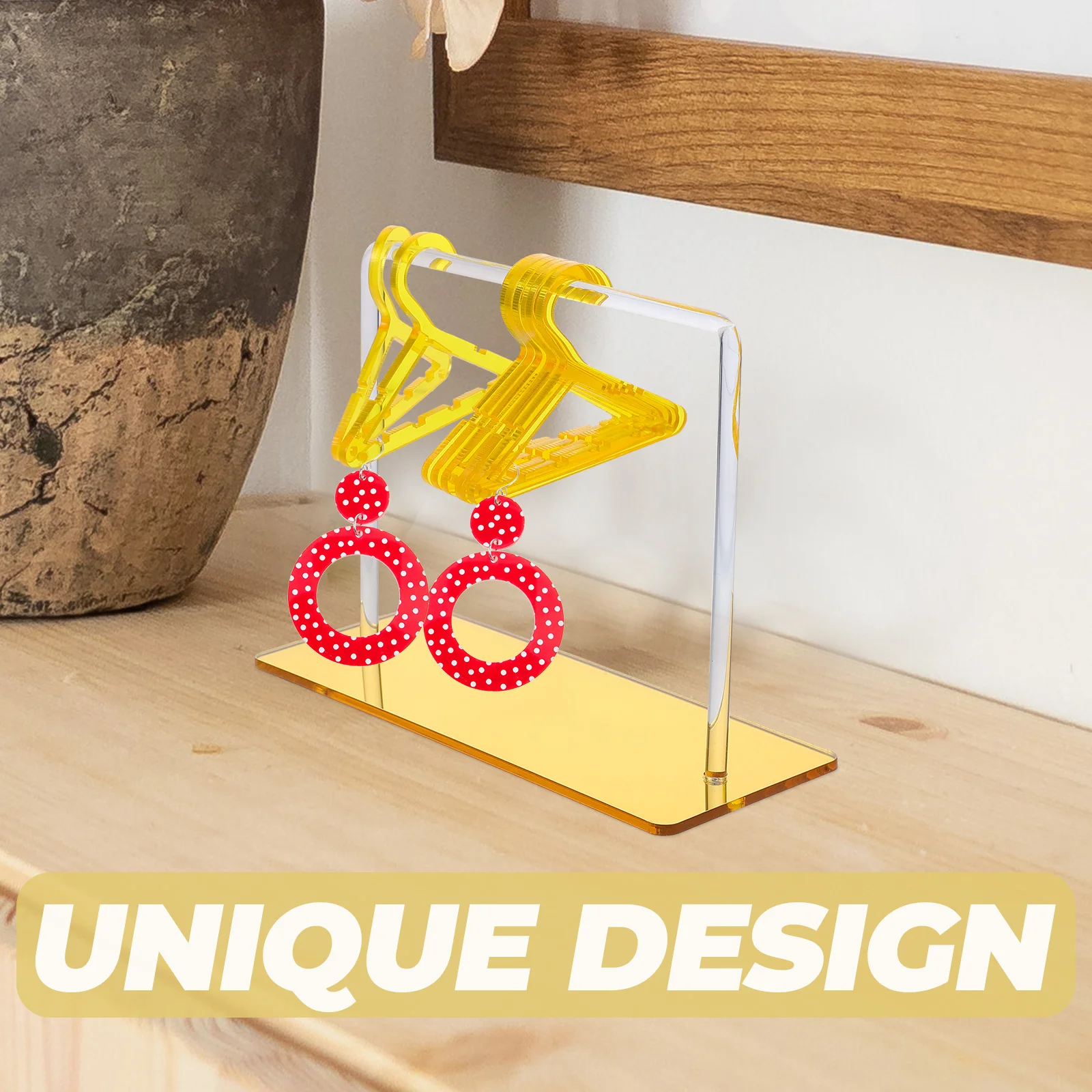 

Clothes Hanger Shape Jewelry Display Rack Small Earring Holder Stand for Selling Displays Earrings