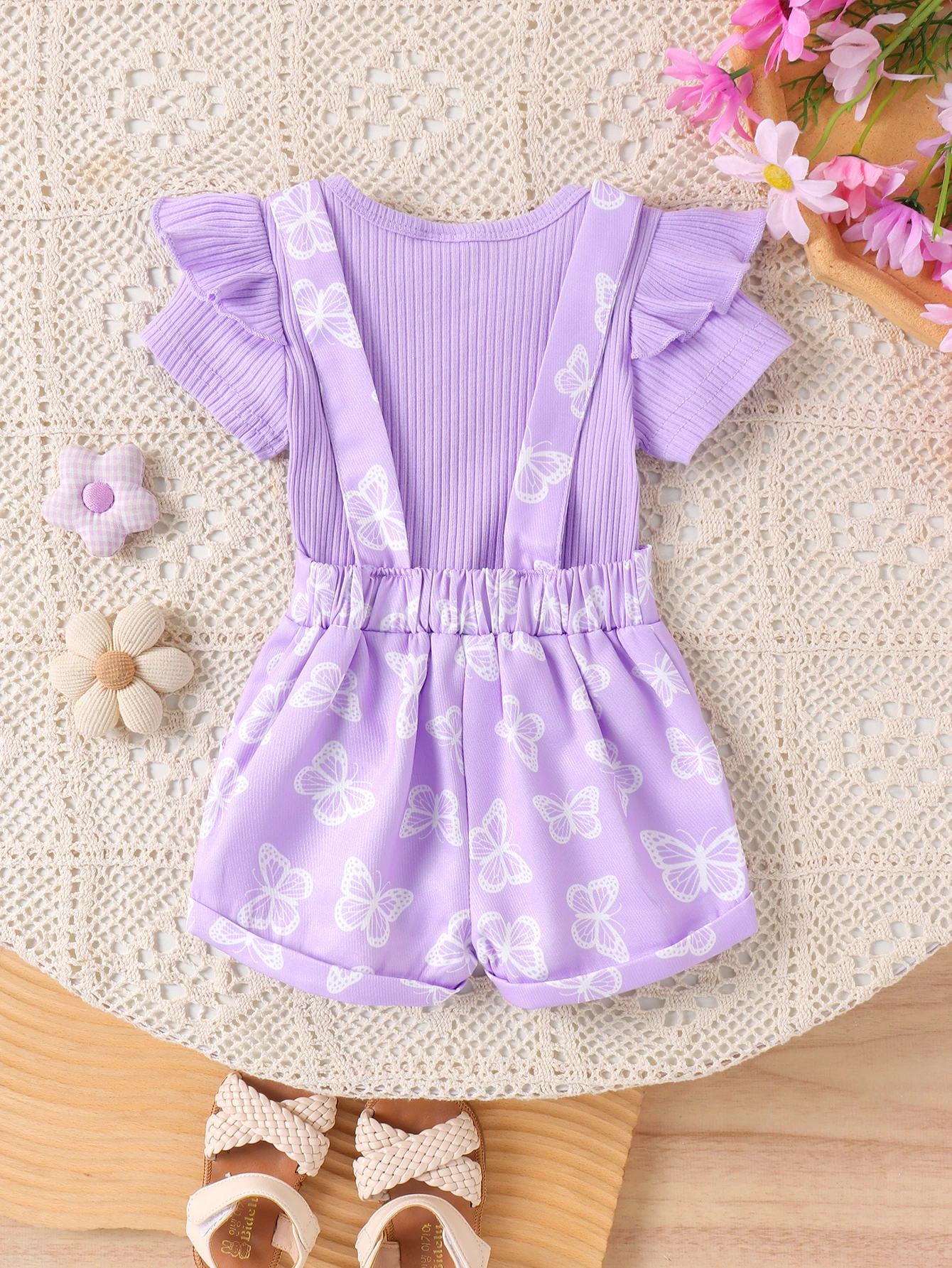Cross-border summer girls are comfortable and cute 0-3 years old purple short-sleeved T-shirt + suspenders shorts