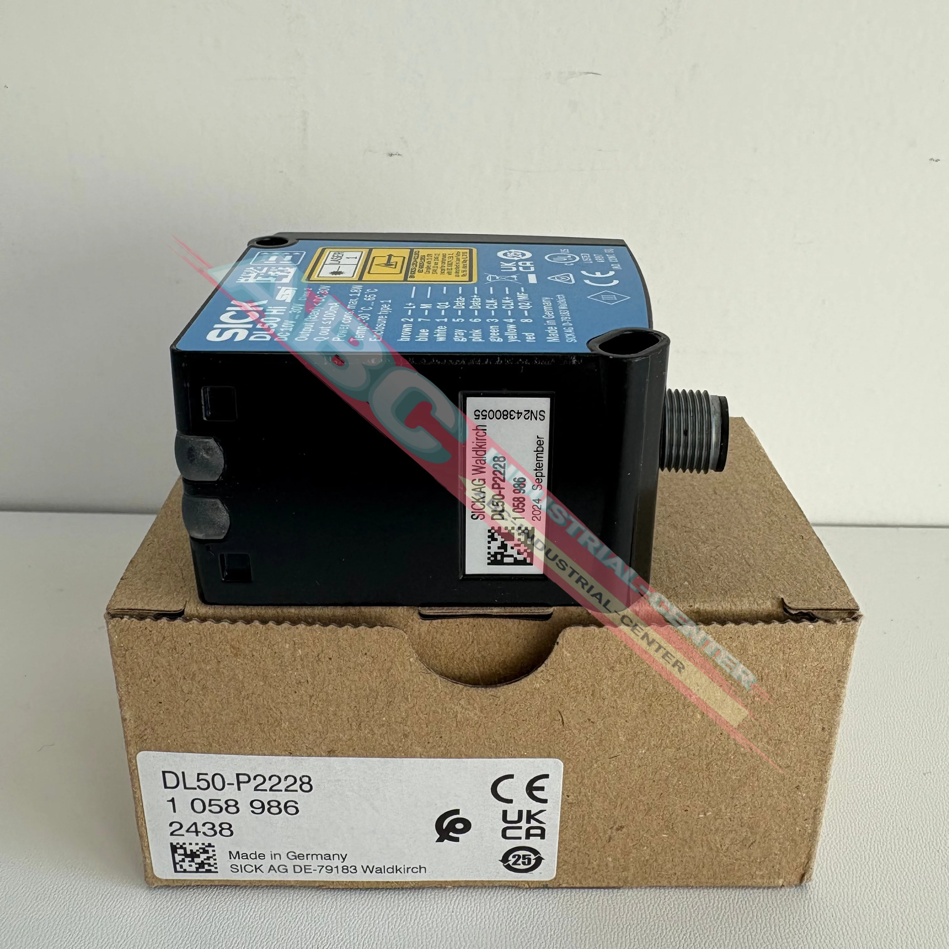 

Лазерный датчик дальности DL50-P2228 1058986 100% НОВЫЙ