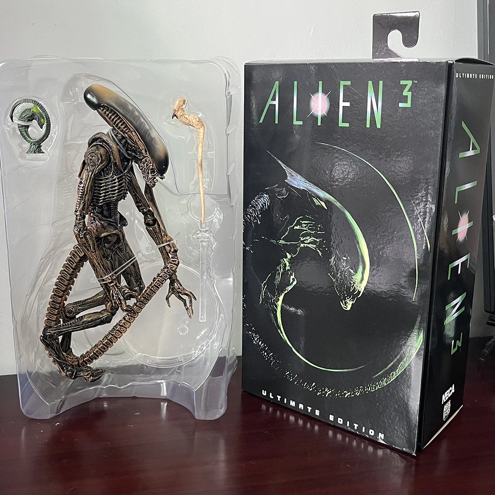 NECA Alien vs شخصية الحركة المفترسة ، إصدار نهائي من Alien 3 ، ألعاب نموذجية قابلة للتحصيل ، دمية مشتركة ، هدايا عيد الميلاد