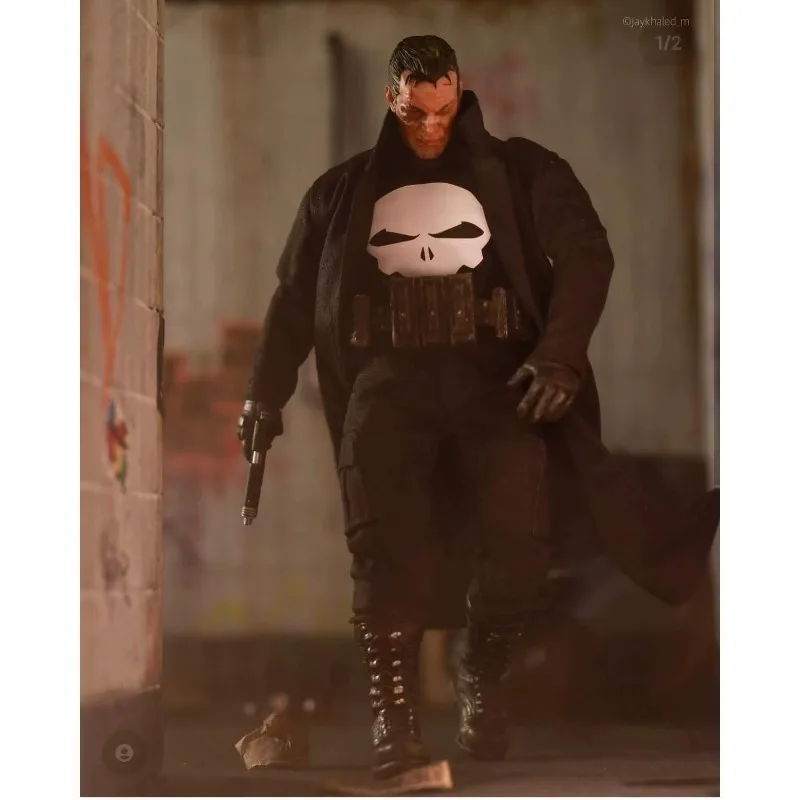 

1/12 Scale Action Figures The Punisher Wolverine Workwear Vest Windbreaker Jacket Top Pants Set for 6'' Mezco Strong Body Decor