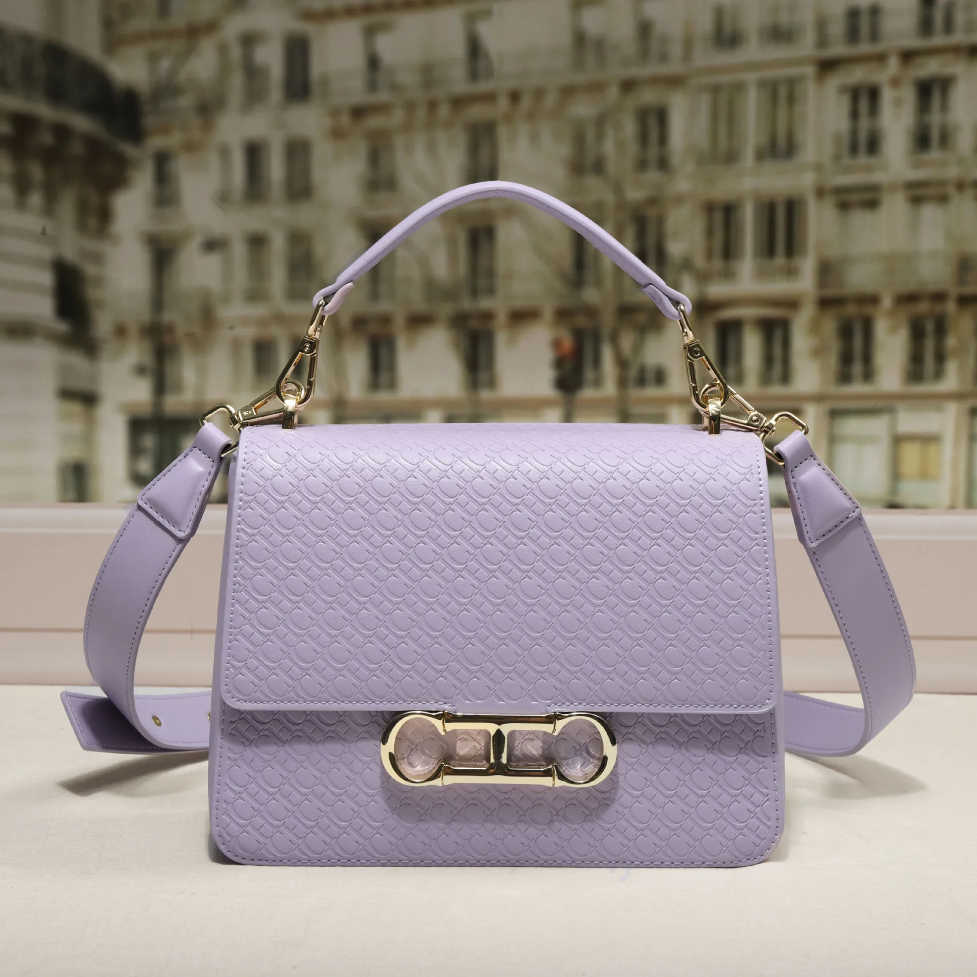 

2025 Luxury High-End Tote Bag Minimalist Leather For Women Solid Color Casual Large Capacity Unique Design