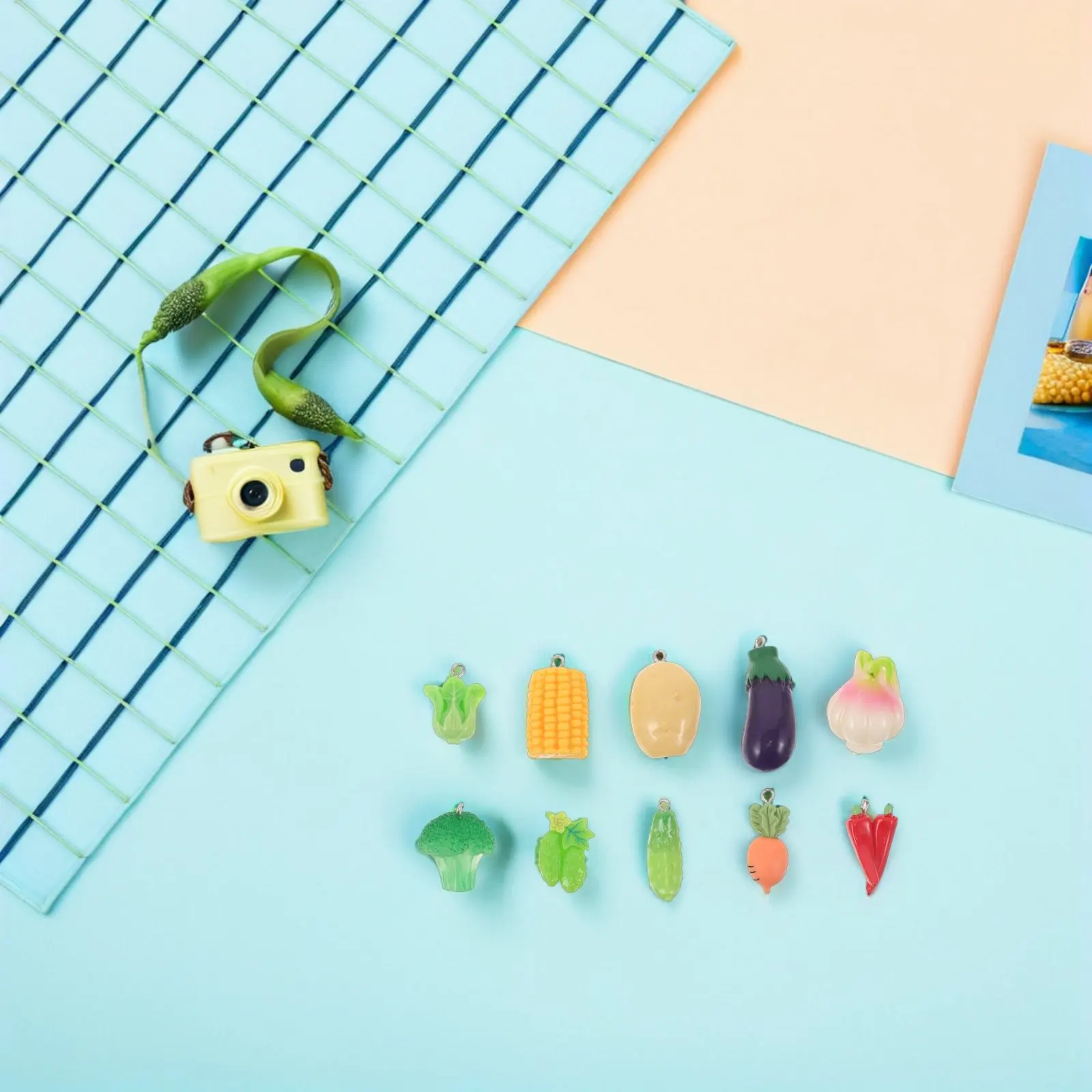 

30Pcs Lifelike Vegetable Food Inspired Resin Charms Lightweight Jewelry Crafting Pendants for DIY Bracelet Earring Necklace