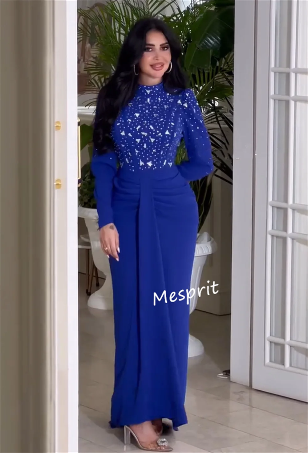 Abiti midi con scollo dritto con paillettes pieghettate in jersey classico personalizzato Cocktail su misura per occasioni di alta qualità