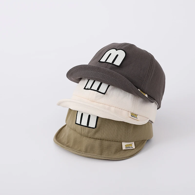 

Cute Bear Baby Duck Tongue Hat Short Brim Kids Baseball Hats Fashion Color Block Children Peaked Cap 6-24Month Sunshade Visors