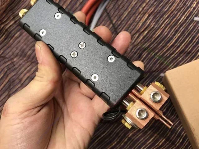 

Встроенная ручка для точечной сварки A10 Ручка сварочного аппарата в сборе