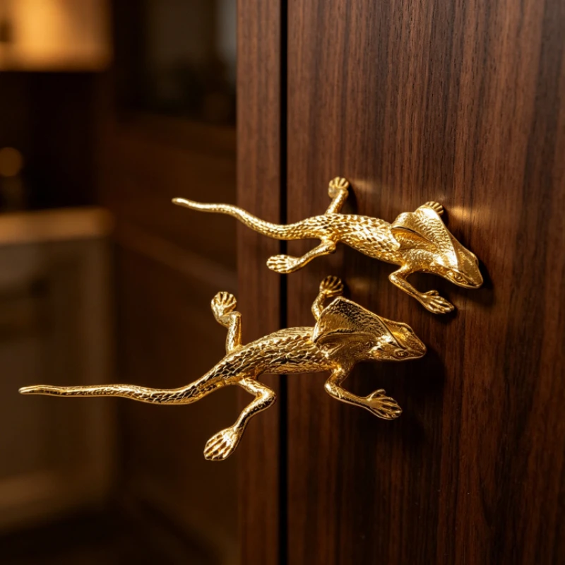 Hardware Single Hole Gold Solid Brass Furniture Animal Lizard Door Artistic Surface Cabinets Kitchen TV Cabinets Drawer Handles
