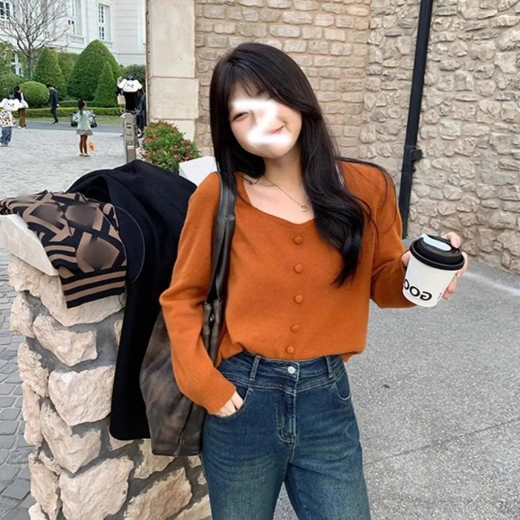 

Women's Loose Knitted Sweater Toe Tendon Persimmon Ruyi Square Collar Inner Base Shirt Autumn Winter Fat Shoulder Top