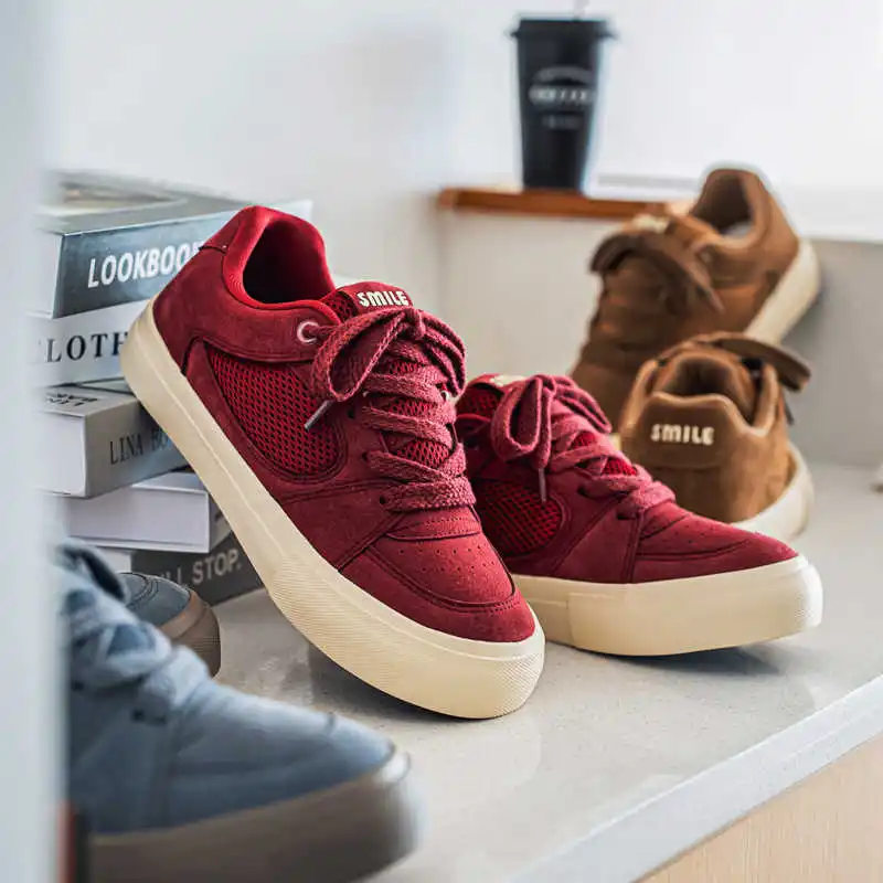 

Летние дизайнерские туфли на плоской подошве увеличения роста, прогулочный скейтборд для подростков, мужские стильные кроссовки, спортивные кроссовки Teniis Resell