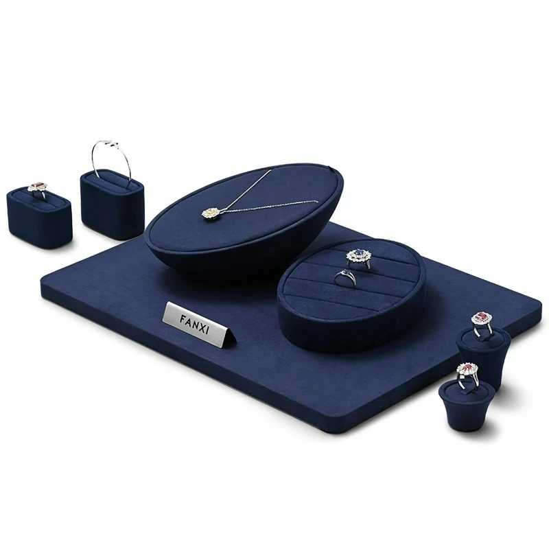 

Luxury jewelry display rack, high-end necklace ring counter, window display, jewelry display props