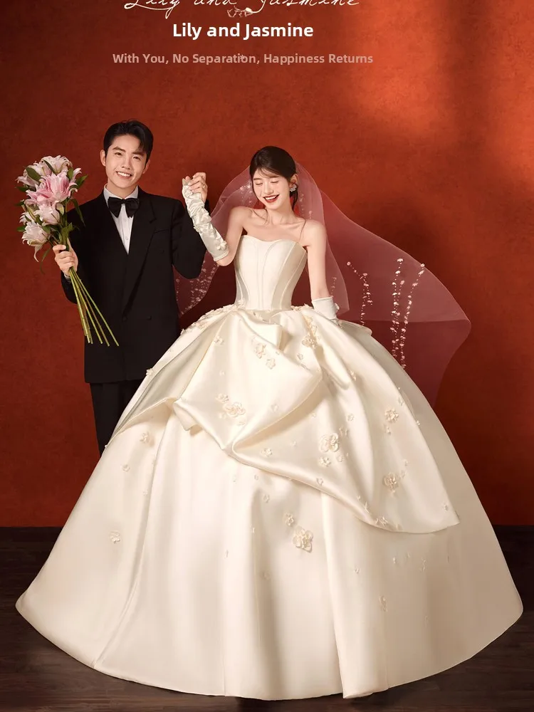 

Simple Strapless Satin Photography Studio Wedding Dress Couple Indoor Travel Shoot White Floral Photography Costume Stage Cos...