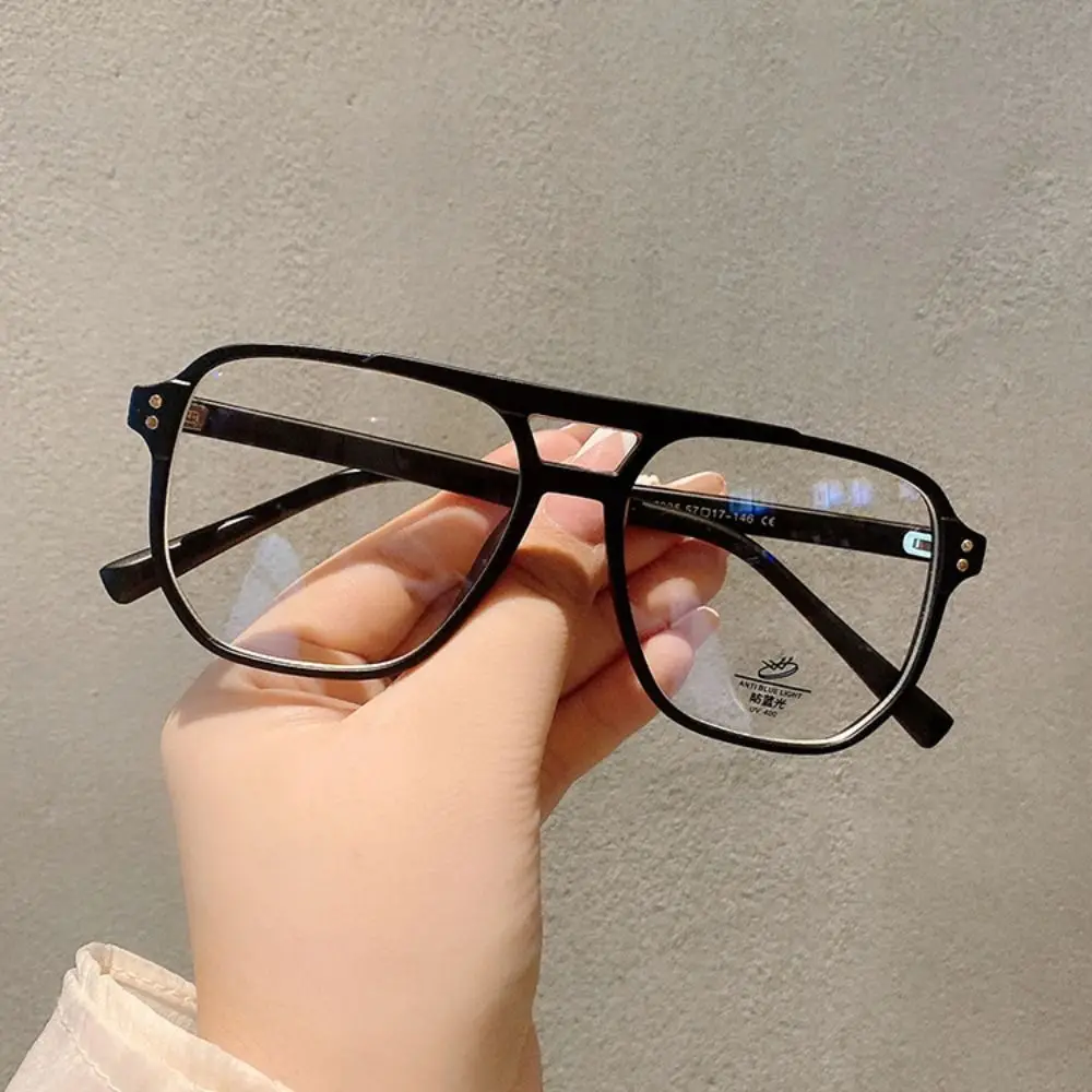 Vintage Transparent Square Anti-Blue Light Glasses Eye Protection Ultralight Computer Goggles PC Square Eyeglasses Men Women