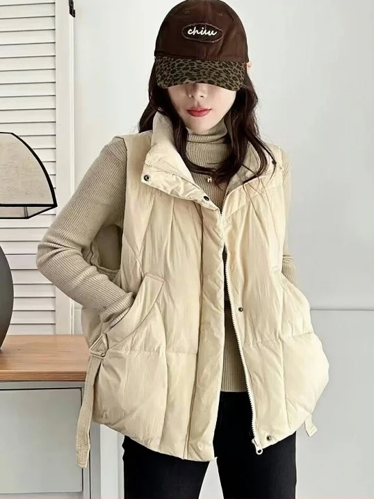 เสื้อกั๊กขนเป็ดผู้หญิง ทรงหลวม แฟชั่น สีขาว เสื้อแจ็คเก็ตขนเป็ด สำหรับฤดูใบไม้ร่วงและฤดูหนาว สไตล์เกาหลี รุ่นใหม่
