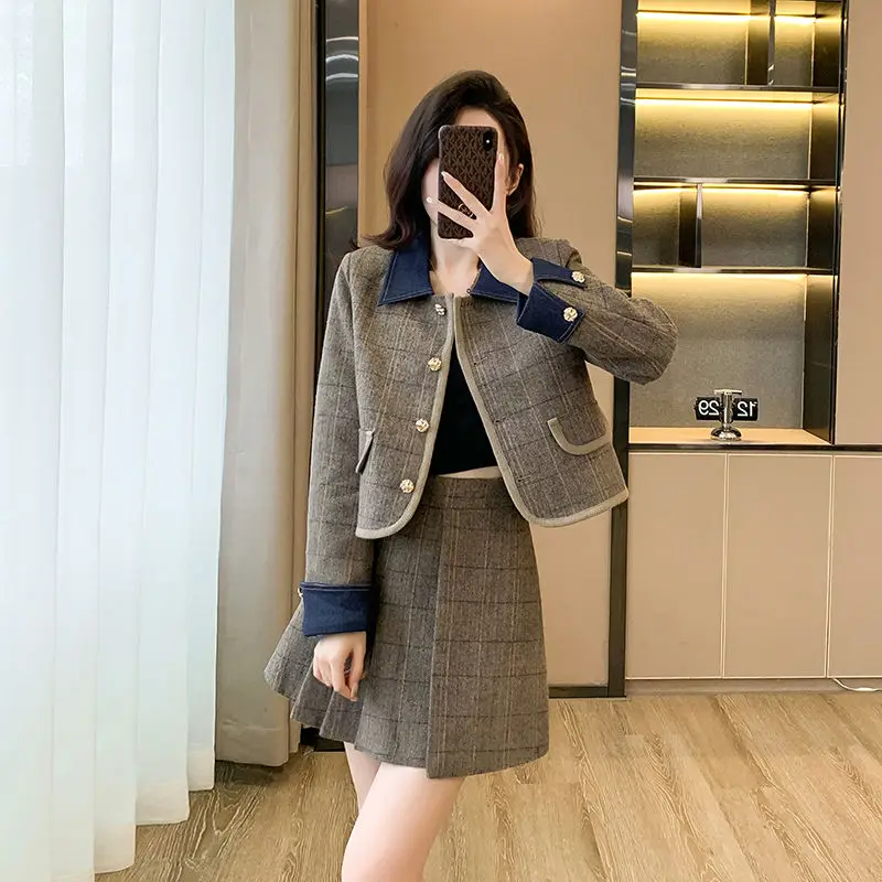 

Women's Winter Cotton British Style Woolen Coat Pleated Skirt Set Retro Denim Patchwork Woolen Jacket Half Skirt Two-piece Set