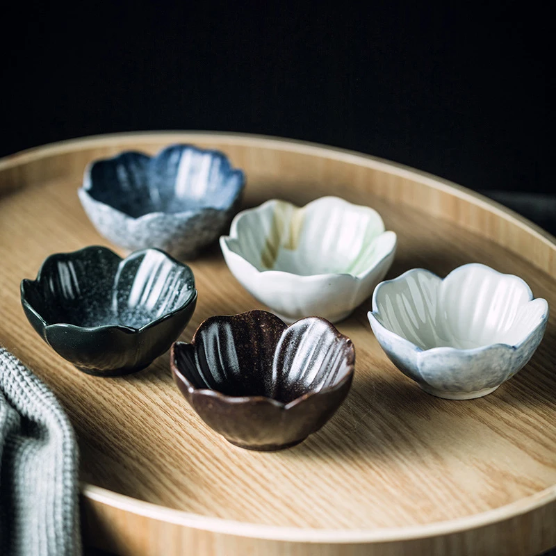 Plum Blossom Ceramic Seasoning Dipping Bowl Plum Blossom Trinket Plate Sauce Porcelain Seasoning Dish For Condiment Kitchen