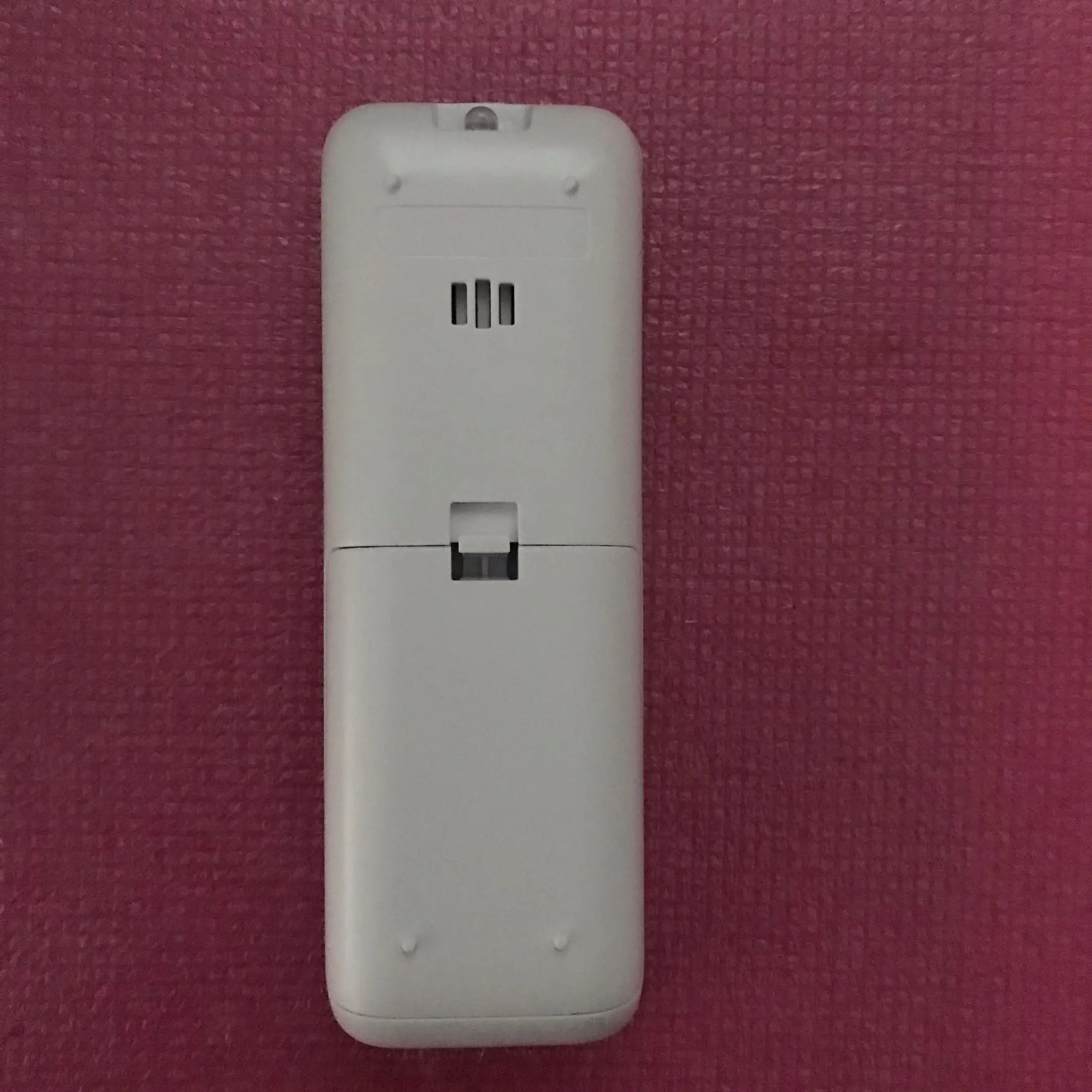 Original remote control 0010406609E for Haier air conditioner remote control with backlight