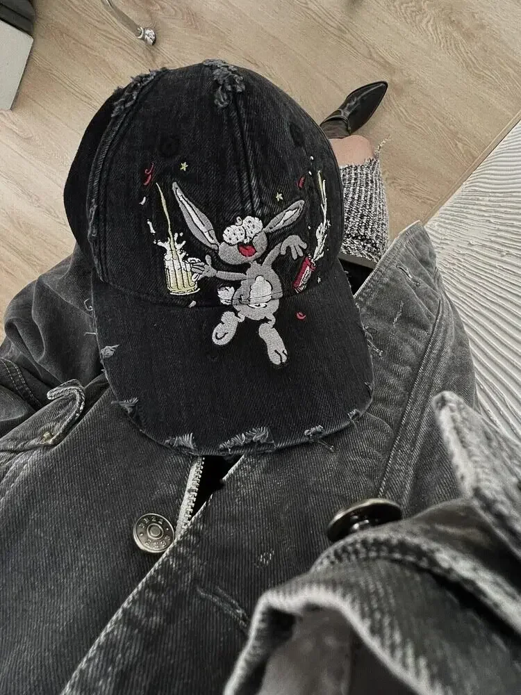 mar-american-retro-washed-old-ripped-denim-baseball-cap
