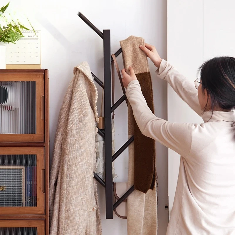 Natural Branch Wall Mounted Coat Rack - Creative Space Saving Entryway Organizer 8-Hook, Solid Wood Hanger for Bedroom/Closet