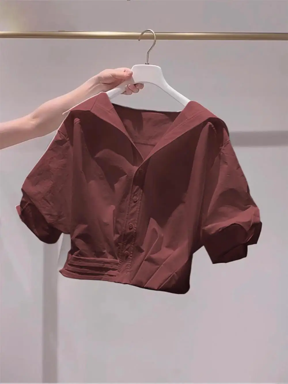 

Ele Brown ort Sve irt Women's Versatile Flip Collar Summer New Light Luxury High End Feeling irt for Young Girls