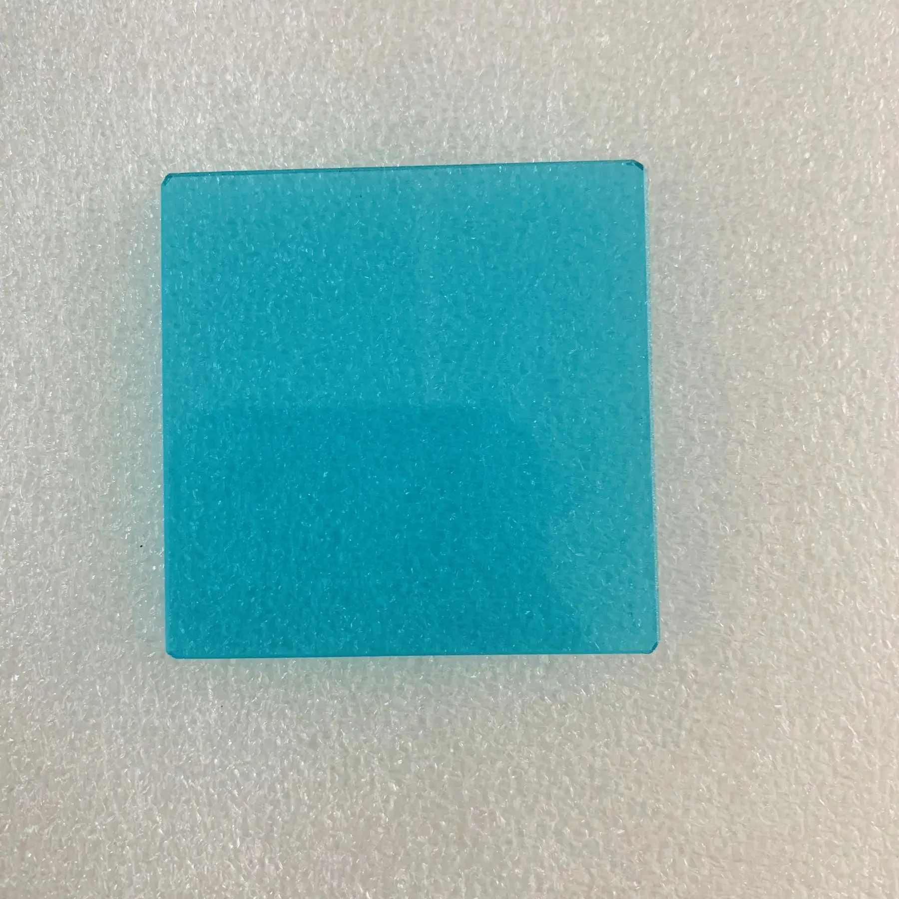 Vários tamanhos 51x41x1mm visível alto passagem cor azul IR corte vidro de filtro passa baixo QB21