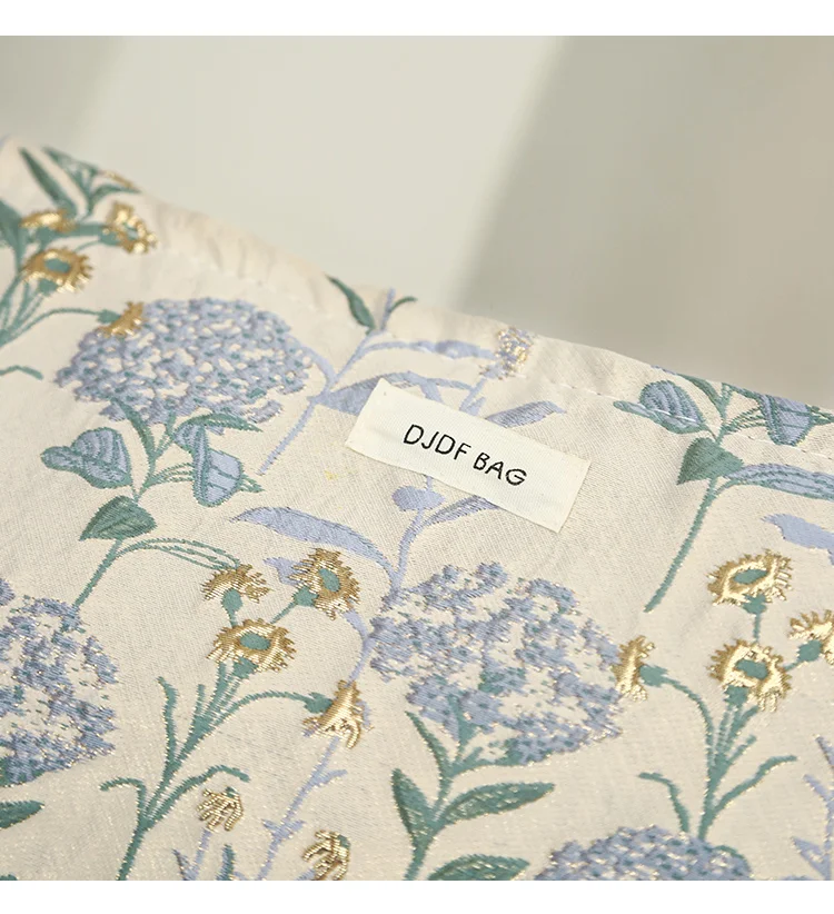Blue Bouquet Damen-Make-up-Tasche, große Kapazität, Canvas-Kulturtasche – zur Aufbewahrung von Damenbinden und Make-up-Zubehör, Reise-Organizer – Detail 20