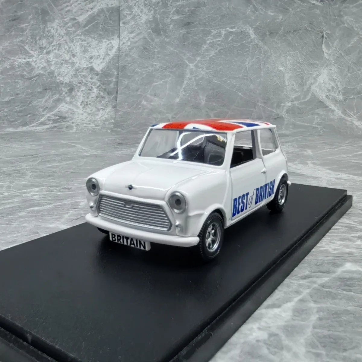 8.5 Cm Corgi Puppy Mini Alloy Car Model