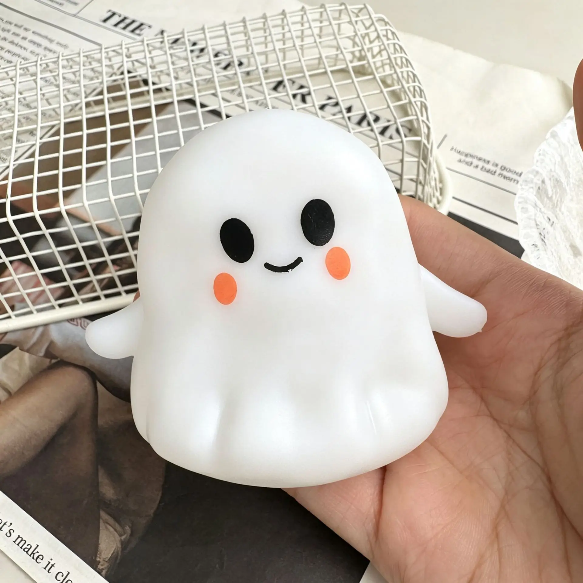Neue Halloween-Formbare Niedliche Geister- & Dämonen-Quetschbälle, Gefüllt mit Kokosöl & Vaseline, Sensorisches Fidget-Gadget gegen Stress & Anspannung – Detail 5