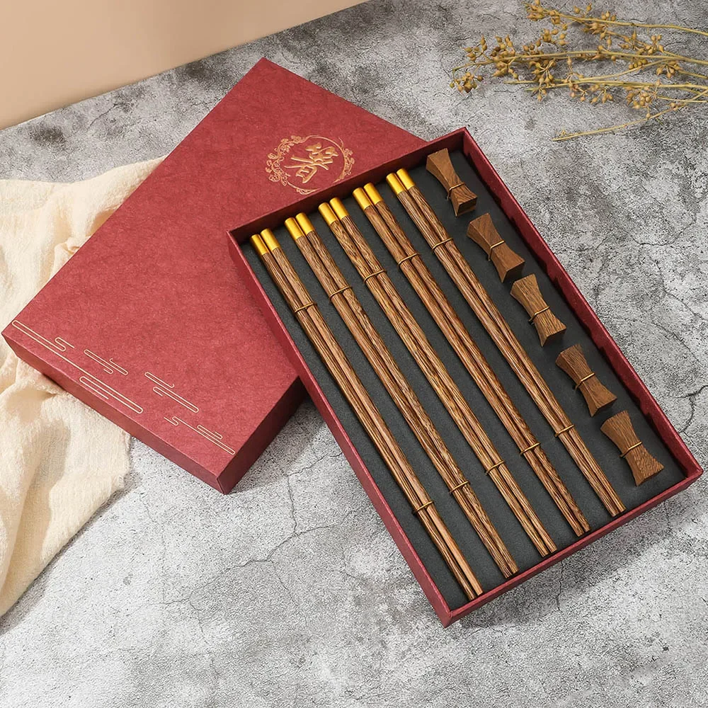 High Quality 5 Pair Chinese Chopsticks Natural Wood Sushi Beautiful Tableware Cutlery Kitchen Chopsticks Gift Box Tableware Set