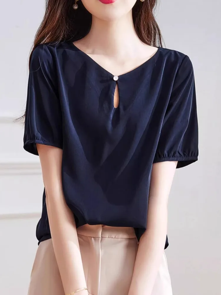 

Ele Hollow out ort Sve Overhead Top Agel oulder T-irt Korean Sle Straight Cut Silk Women's Faion Summer 2025