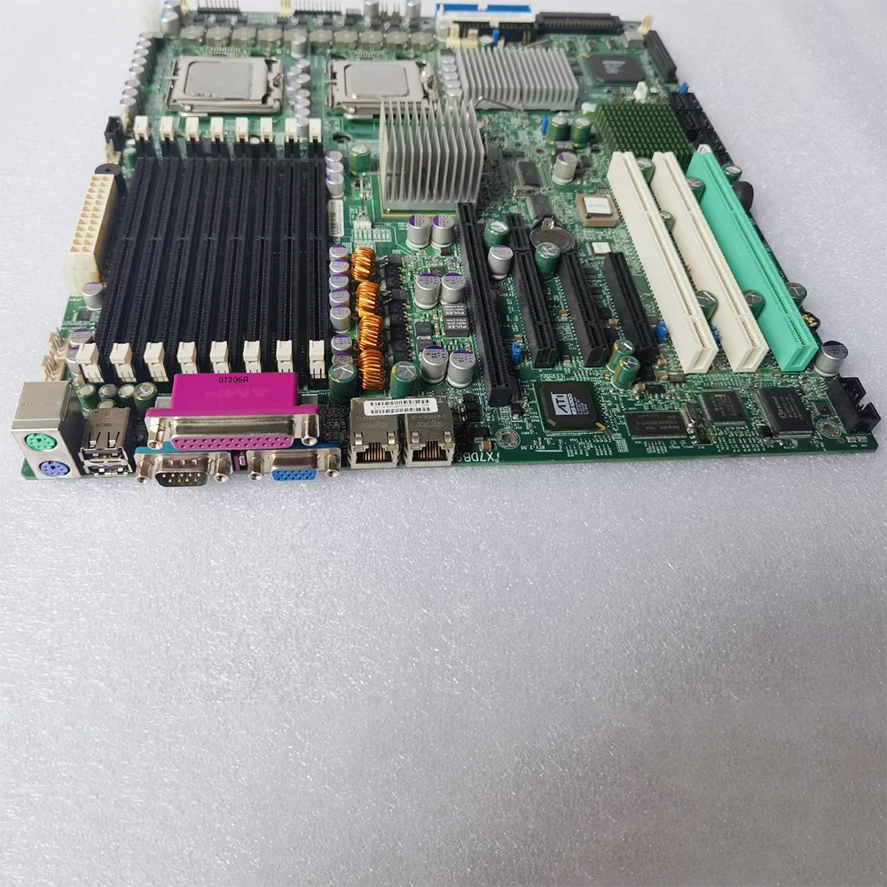 X7DB8 للوحة الأم ذات الخادم المزدوج فائقة الصغر LGA771
