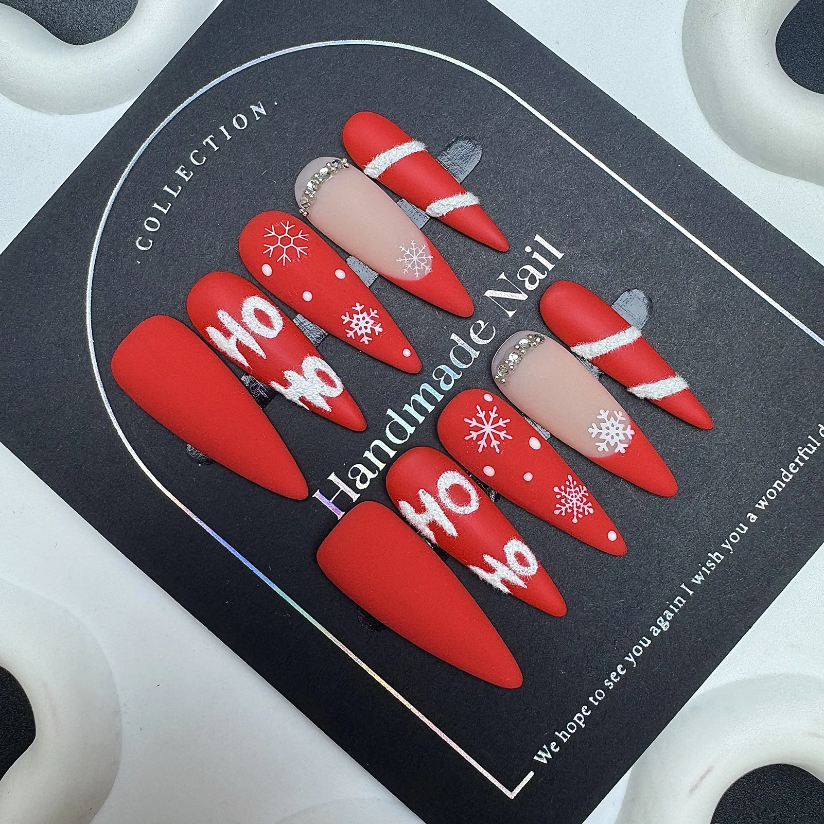 10 قطعة عيد الميلاد الأحمر طويل وأشار الصحافة على الأظافر اليدوية يمكن ارتداؤها ندفة الثلج HO HO مطبوعة وهمية مسمار نصائح الفرنسية أظافر صناعية التصحيح