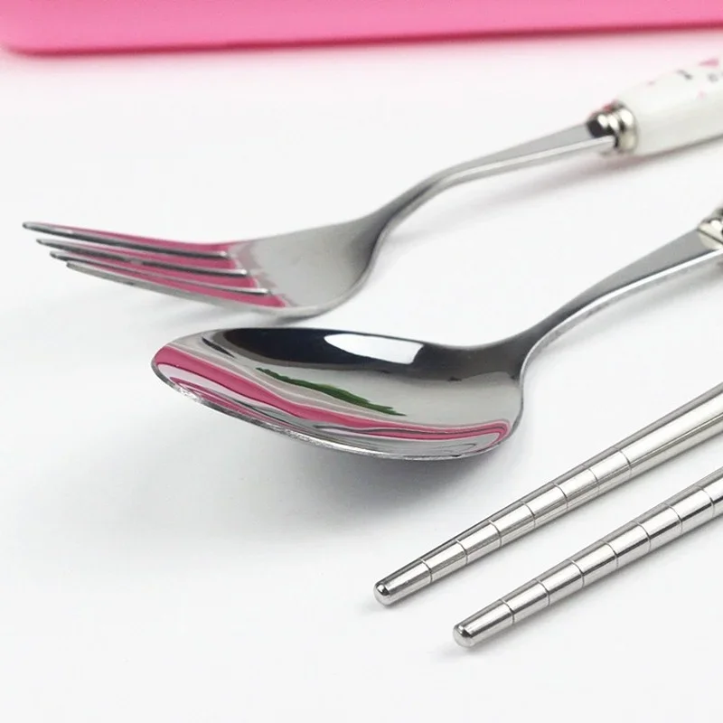 Disney Mickey Minnie zestaw stołowy dla dzieci naczynia ze stali nierdzewnej maluch naczynia sztućce Cartoon niemowlę łyżka widelec