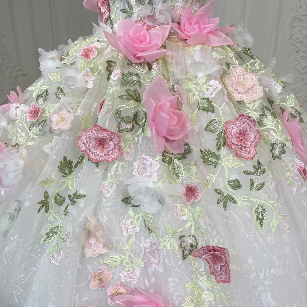 끈이 없는 성인식 드레스 반짝이는 크리스탈 레이스 아플리케 볼 가운 맞춤형 레이스 업 백 vestidos de 15 años quinceañeras