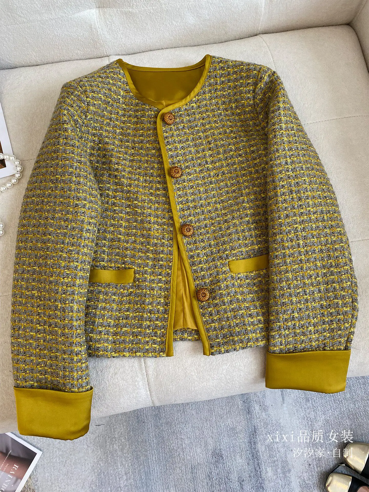 New Yellow tweed jacket, high-end retro light luxury short top Coats