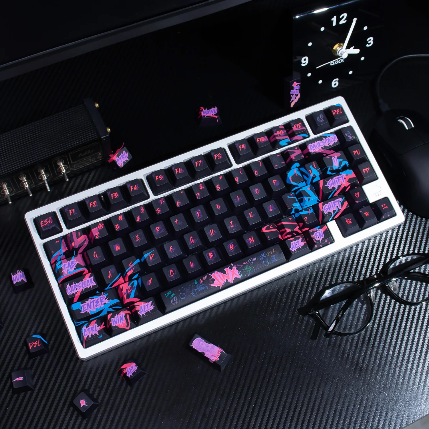 

Колпачки для клавиш Graffiti Jinx Cherry Profile PBT, термосублимационная колпачок для игр на заказ, 129 клавиш, персонализированная механическая клавиатура, колпачок для клавиш