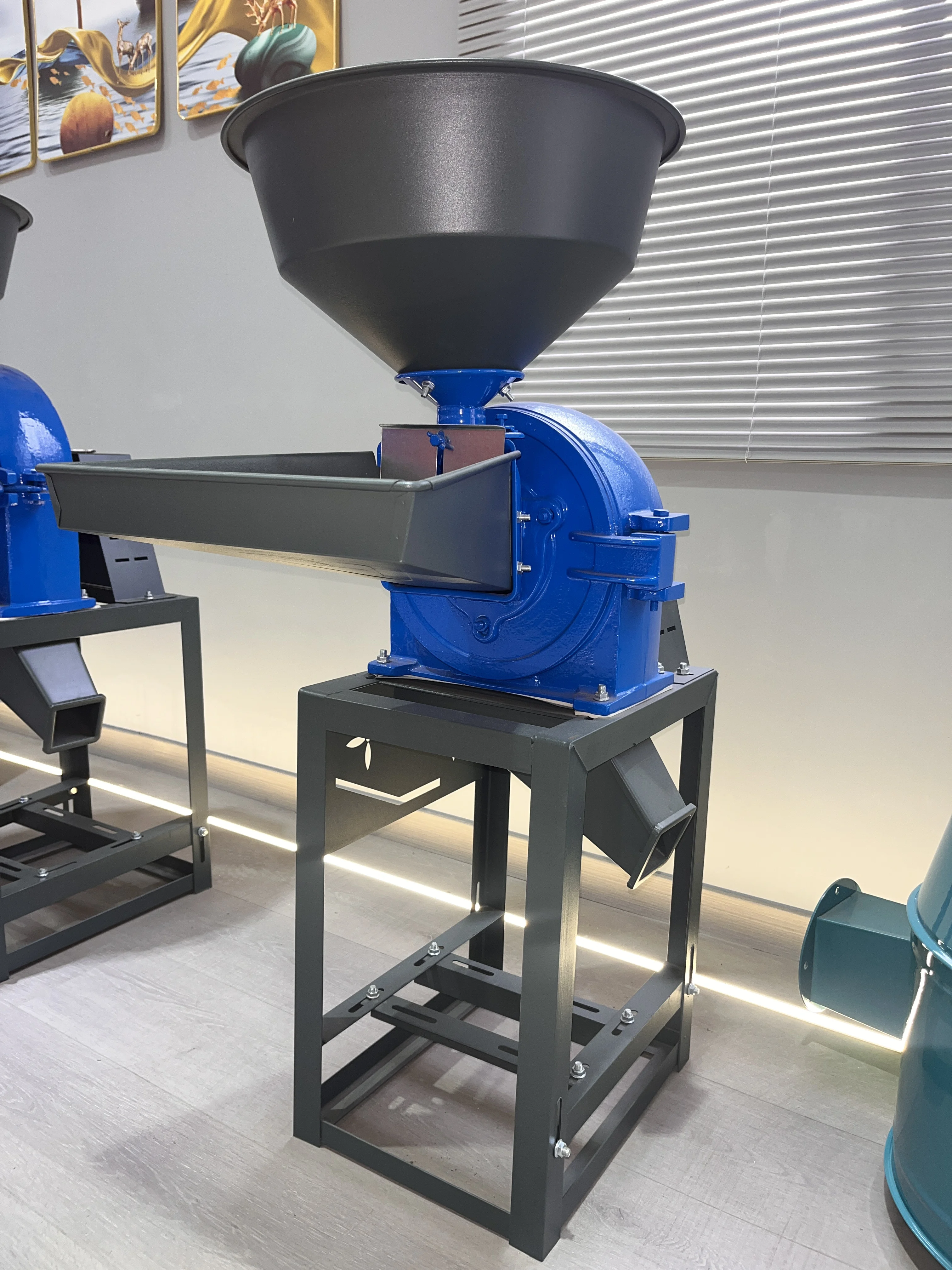 Nowa maszyna do mielenia ziarna do użytku domowego, młyn do mąki, młyn na mąkę