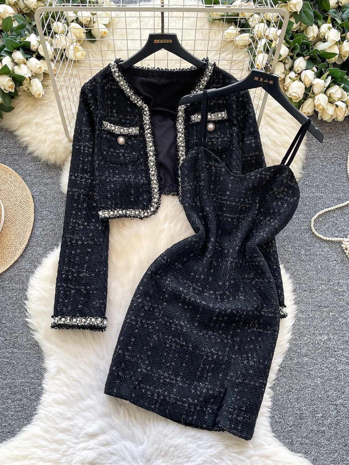 

Small Fraance Sle Set Dr 2025 Autumn Winter New ort Outerwear Top Sexy Girl Strap Dr High Waist Slim Fit Faion Set