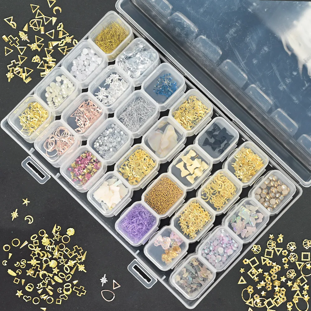 Mixed Style Flat Rhinestone Nail Art Decoration 3D Luxury Alloy Resin Charms Nail Art Jewelry Boxed Manicure Decor Accessories