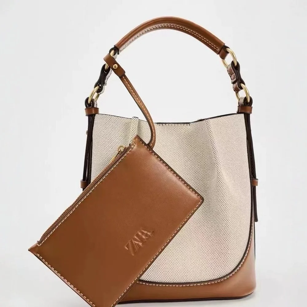 حقيبة نسائية بسيطة وشعبية 2025 حقيبة كروس بكتف واحد مطبوعة جديدة متعددة الاستخدامات محمولة باليد