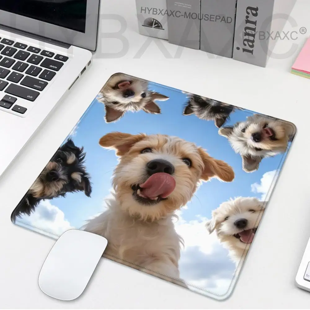 

HYBXAXC Fashion Puppy Pattern Natural Rubber Anti-slip Small Mouse Pad, Simple Portable , Suitable for Office, Laptop and Home