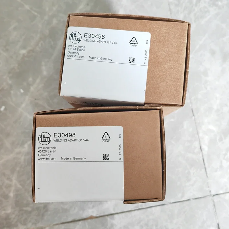 

Brand new original E30498