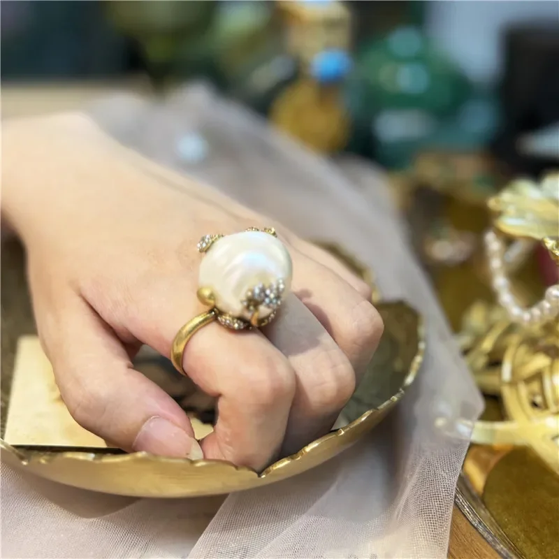 Vintage Bridal Baroque Freshwater Pearl Rings For Woman Adjustable Rhinestones Gold Color Brass Open Jewelry Accessories Wedding