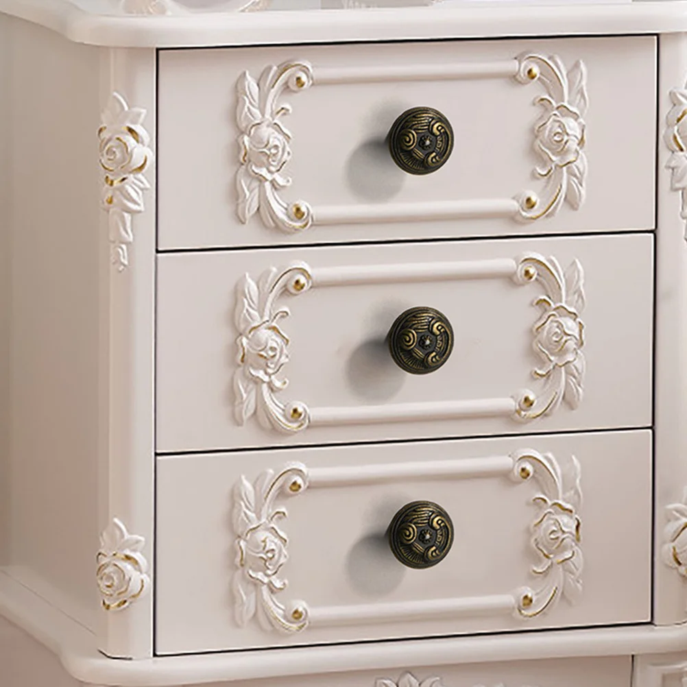 

6Pcs Classic Vintage Alloy Cabinet Knobs Metal Drawer Pull Handles for Kitchen Cupboards Wardrobes Furniture Cabinet Knobs