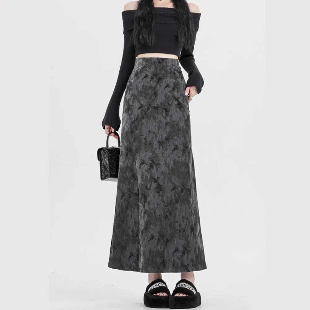 

Tie-dye Velvet Fishtail Skirt Autumn 2026 New Medium and Long High Waist Temperament Thin Hip-wrapped A-word Skirt