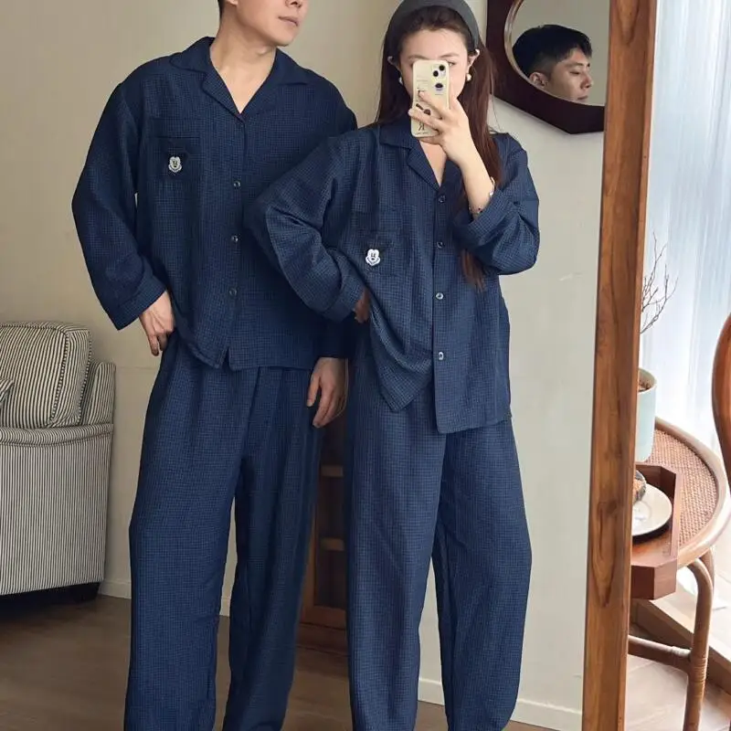 Conjunto de pijamas de manga larga para parejas a cuadros japoneses de Anime para hombre, conjunto de dos piezas para primavera y otoño, nueva moda para el hogar