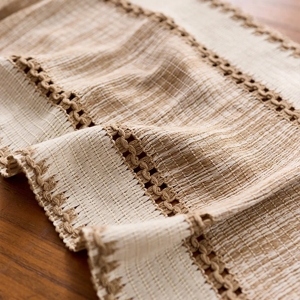Khaki Makramee-Stil Boho Farmhouse Tischläufer mit Quasten Rechteckiges Design Strapazierfähiger Stoff für Heim-, Restaurant- und Küchendekoration – Detail 4