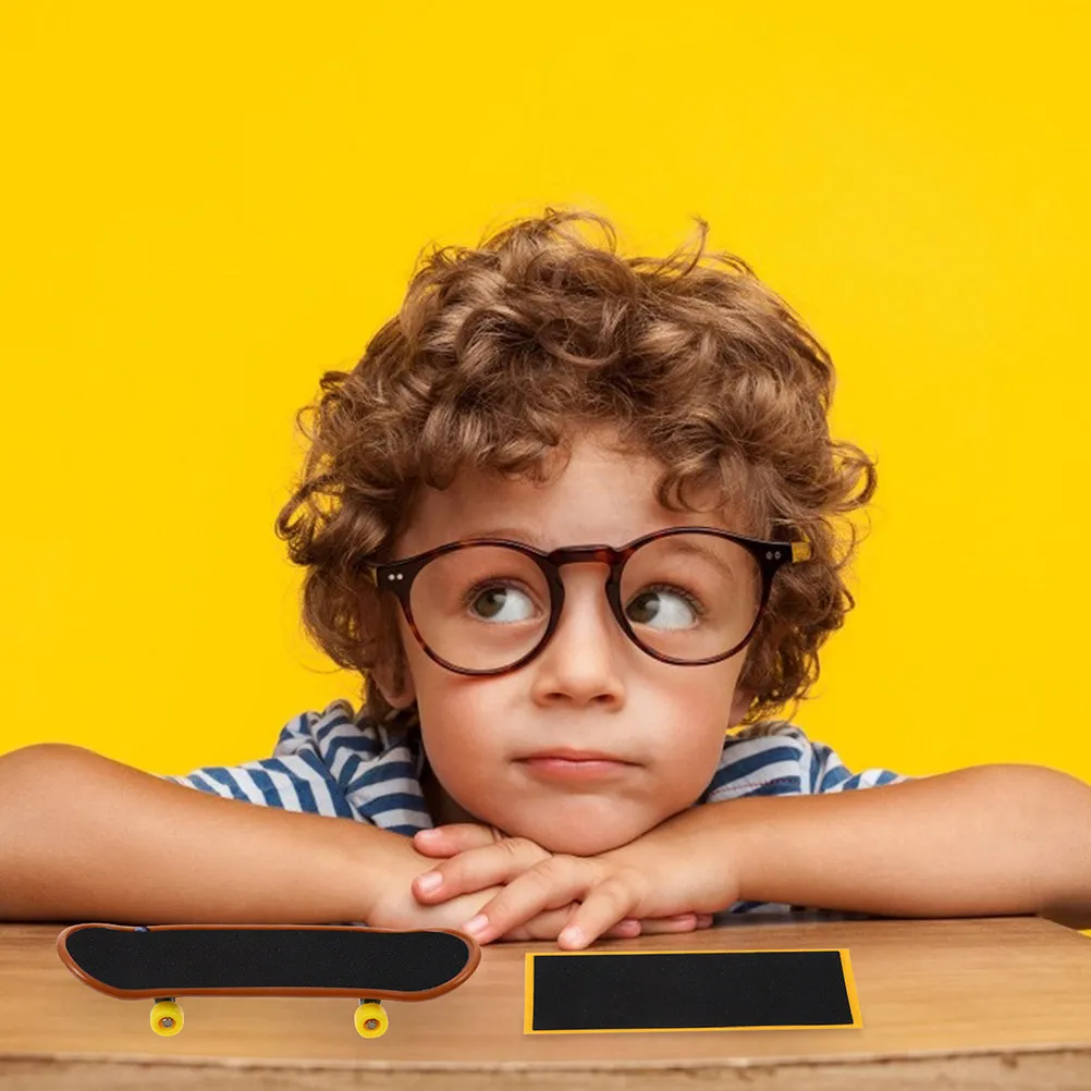 

20Pcs Fingerboard Foam Grip Tape High-Density Cushion Non-Slip Adhesive Backing for Mini Skateboard Easy Replace Old Stickers